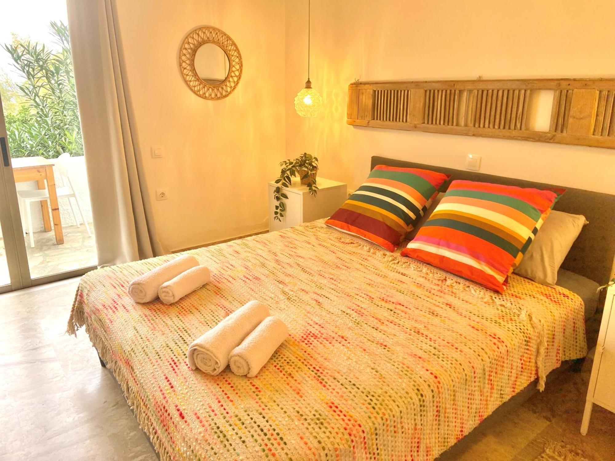 The Beachhouse Apartments Вайя Экстерьер фото