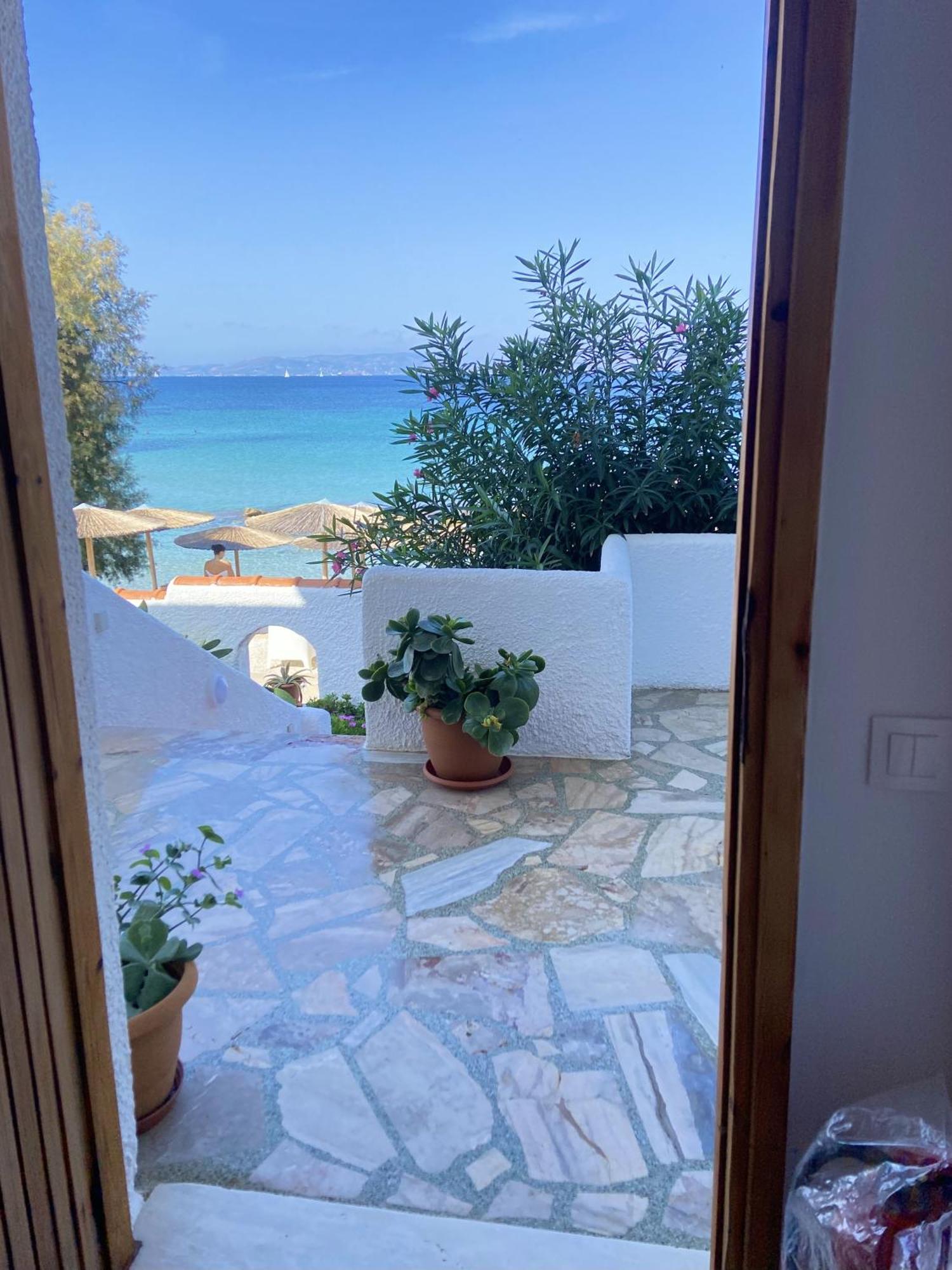 The Beachhouse Apartments Вайя Экстерьер фото