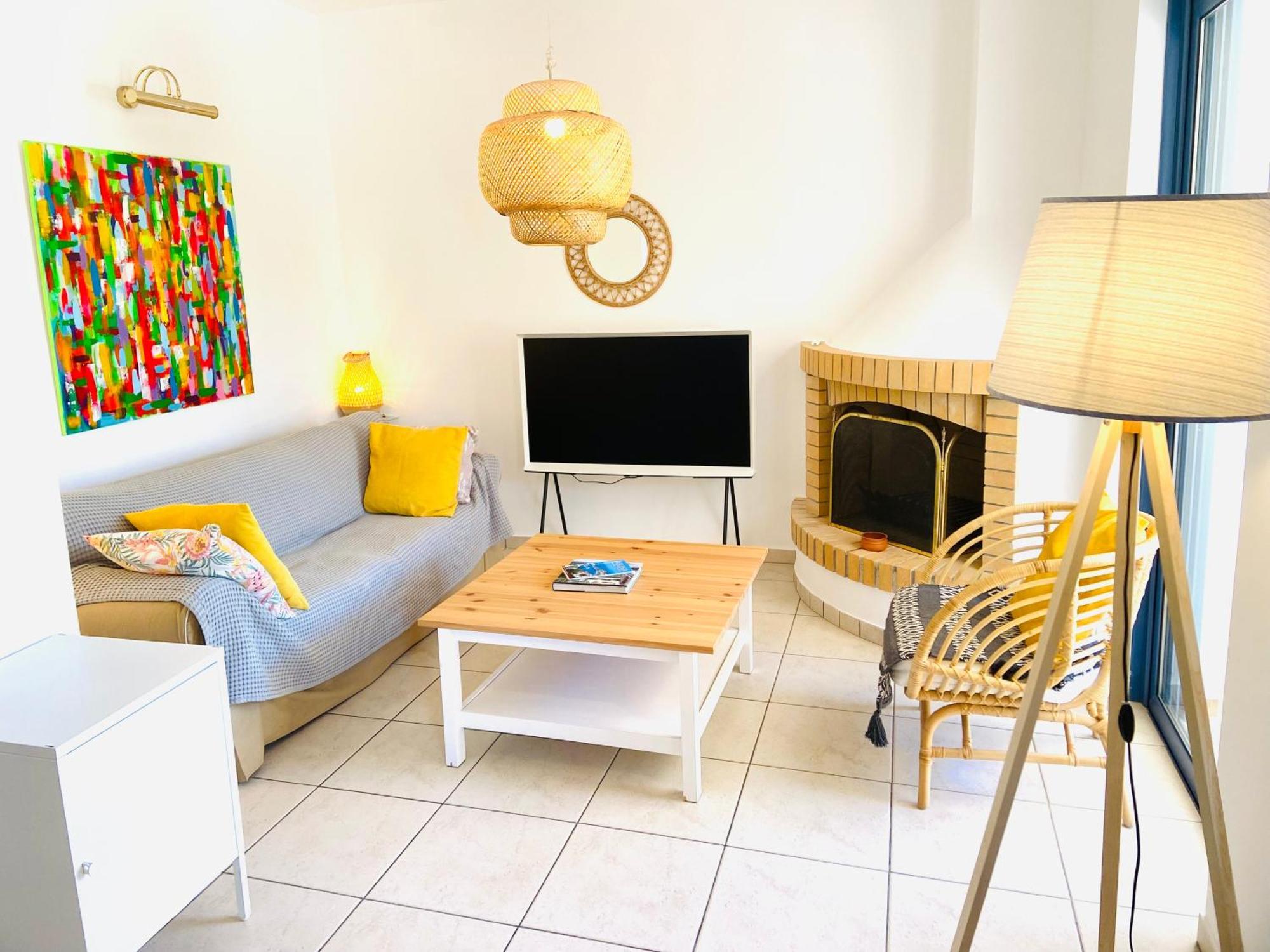 The Beachhouse Apartments Вайя Экстерьер фото